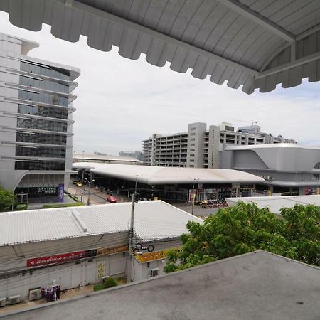 ป๊อปปูล่า คอนโด อาคาร C4 Impact เมืองทองธานี Nonthaburi Exterior photo